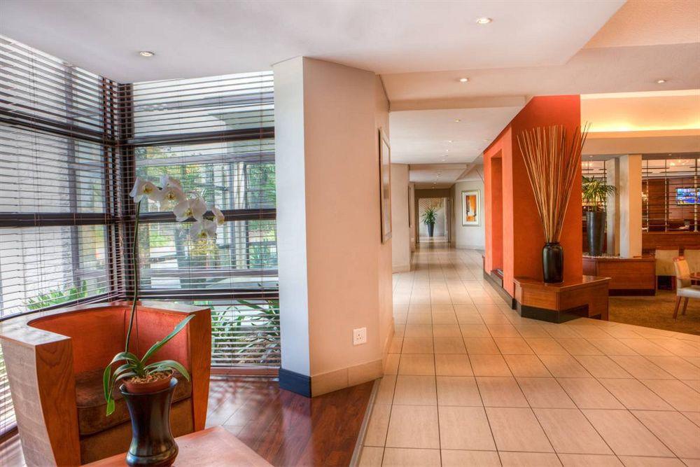 City Lodge Hotel Sandton, Katherine Street Johannesburg Exterior photo