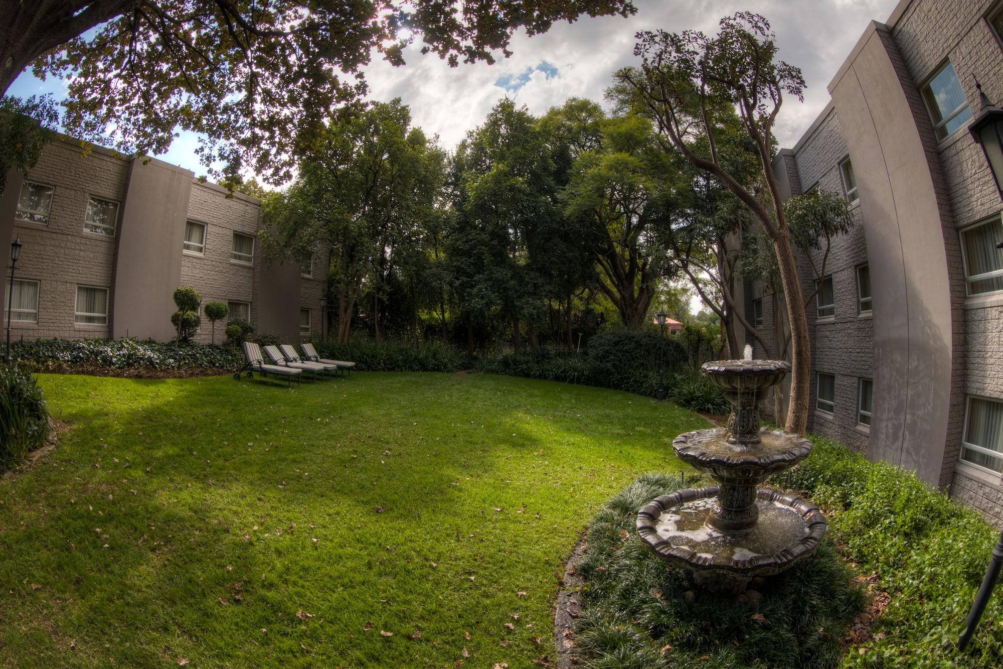 City Lodge Hotel Sandton, Katherine Street Johannesburg Exterior photo